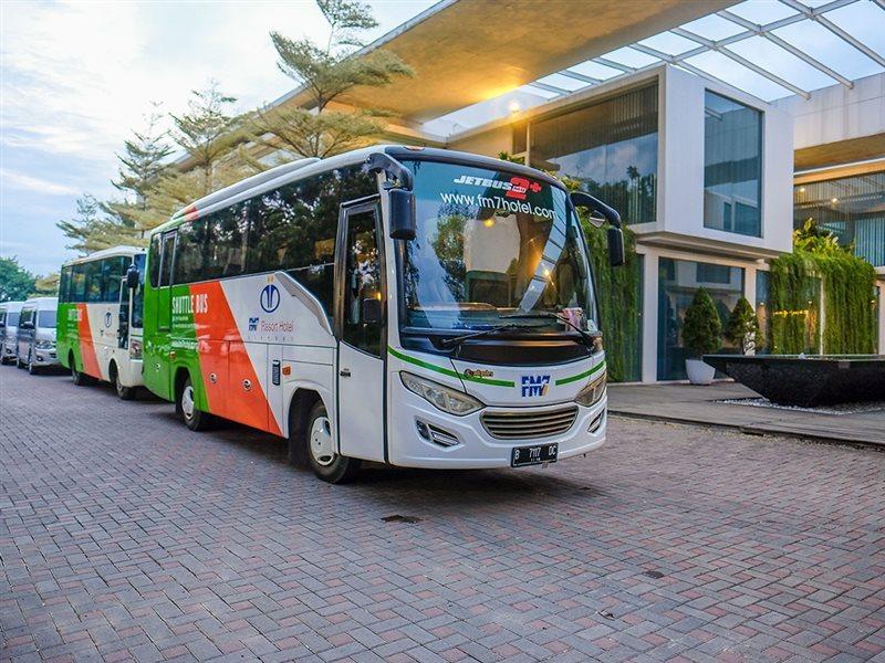 Fm7 Resort Hotel - Jakarta Airport Tangerang Exterior foto
