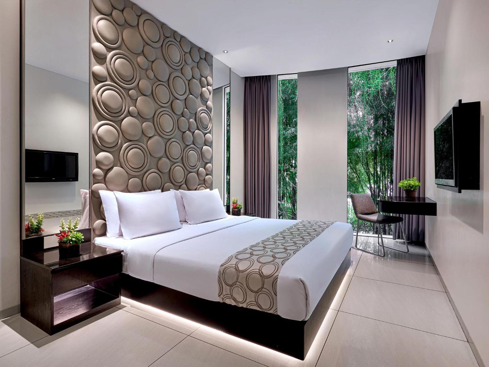Fm7 Resort Hotel - Jakarta Airport Tangerang Exterior foto